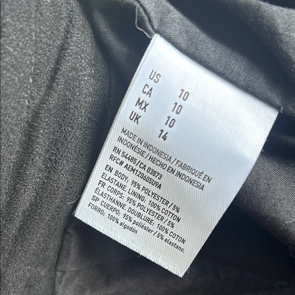 American Eagle 🦅 Black Suede “feels” High waist Studded Women's Skirt size 10 - Picture 8 of 8